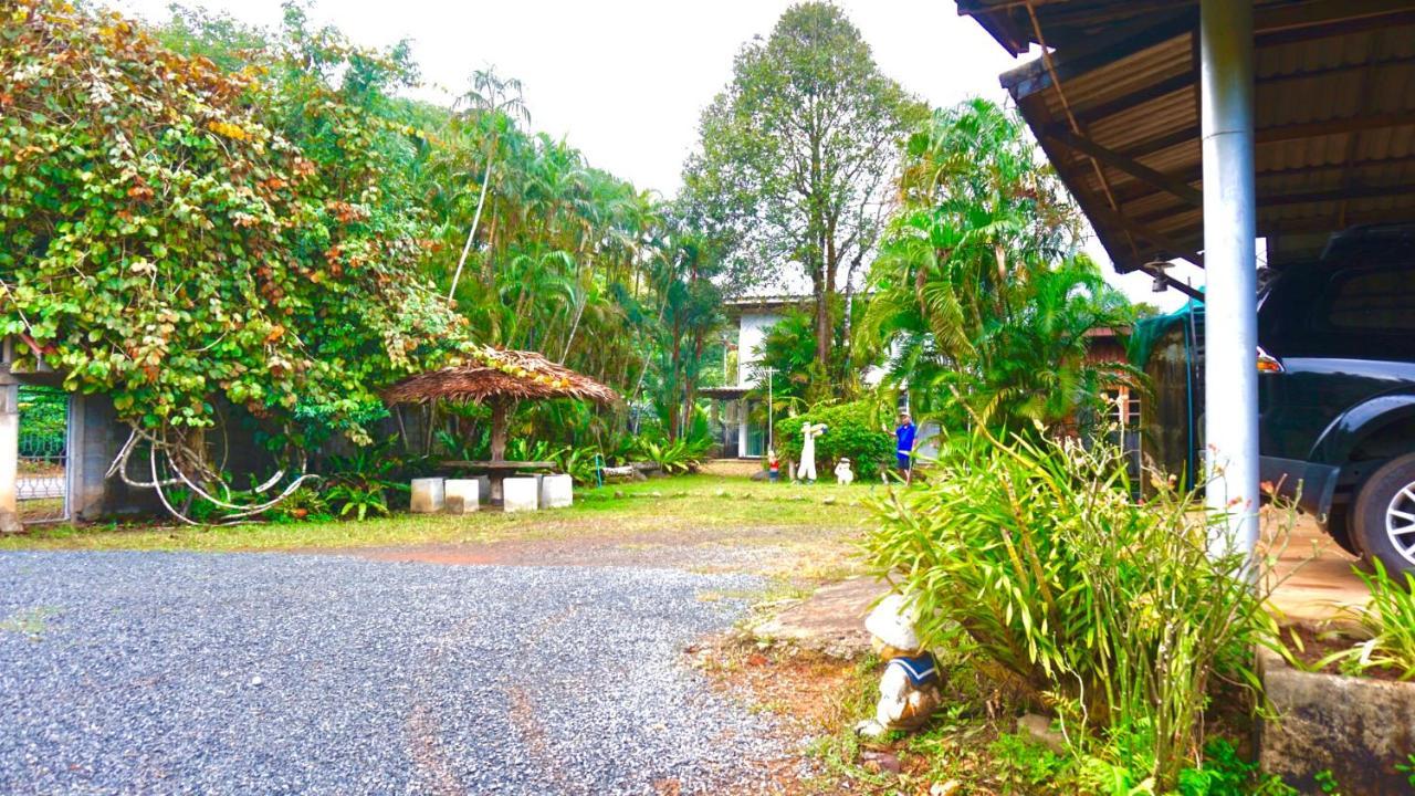 Tanachporn Homestay ธนัชพร โฮมสเตย์ เมืองจันทบุรี Chanthaburi Exterior foto